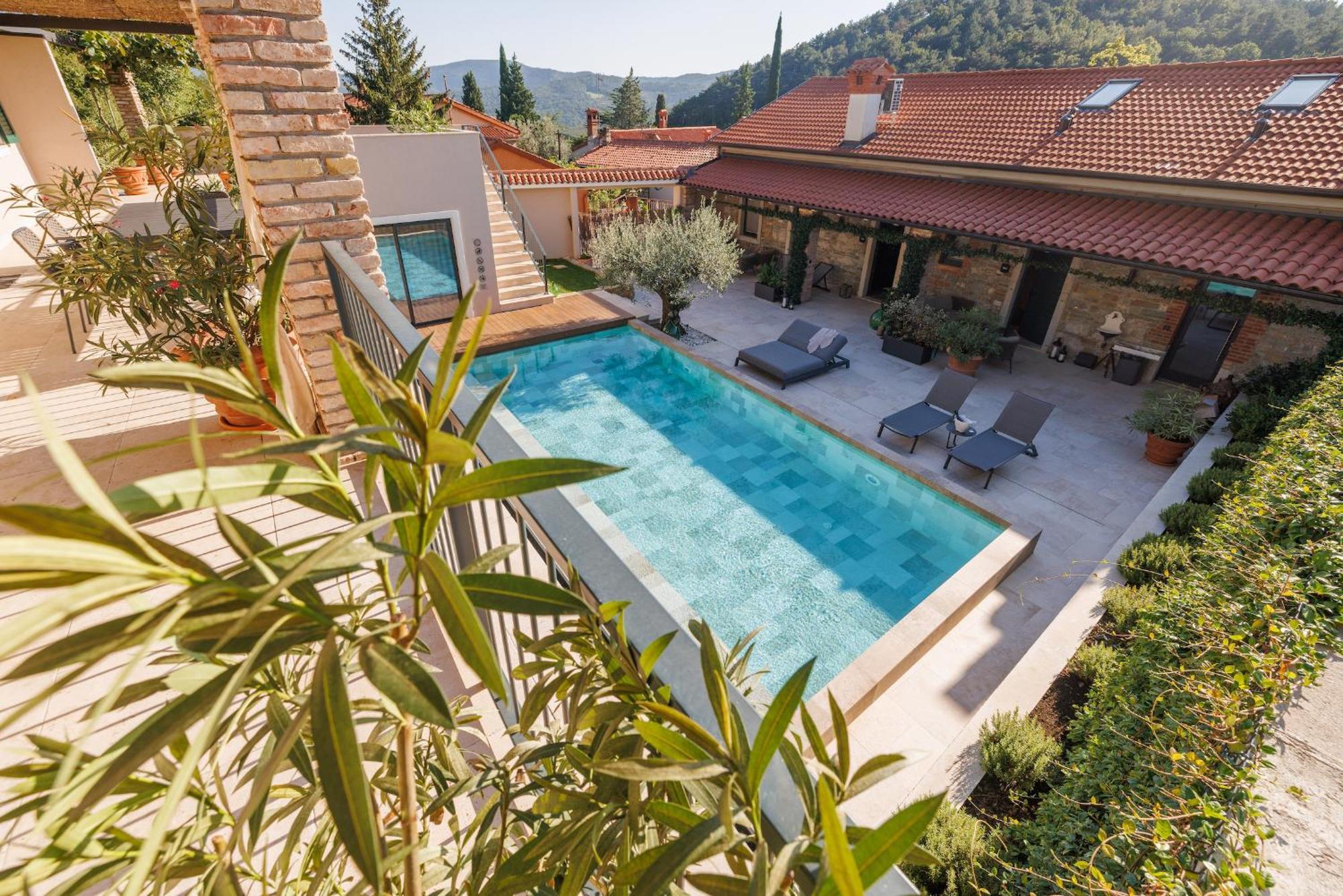 Vila Robida & Spa Črni Kal Εξωτερικό φωτογραφία