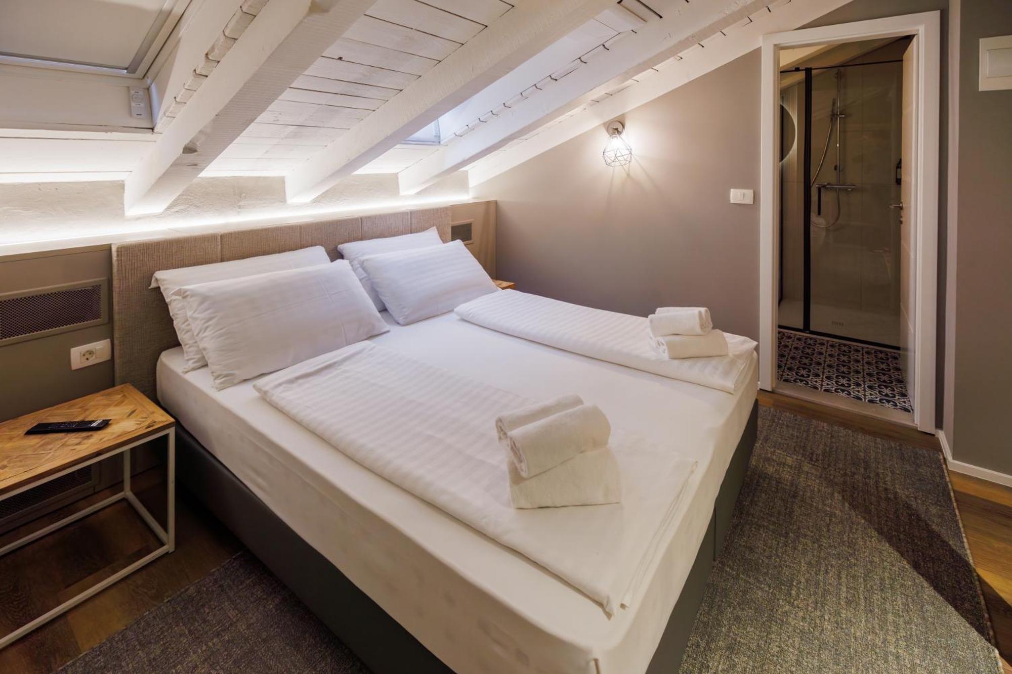 Vila Robida & Spa Črni Kal Εξωτερικό φωτογραφία